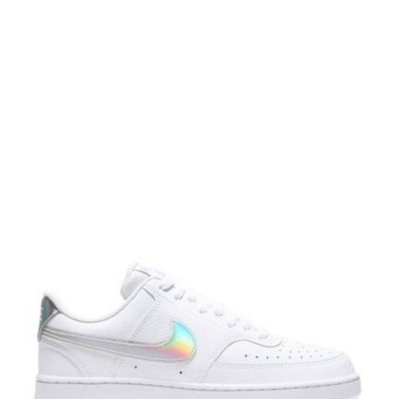 nike air force 1 holographic white